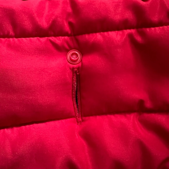 Canada Pooch North Pole Parka. Faux Down Insulation; Water Resistant Shell. - Picture 9 of 11